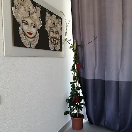 Cm House Дом отдыха *